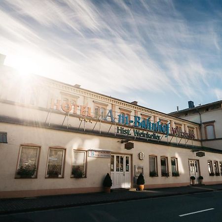 Hotel Am Bahnhof Weilburg Exteriör bild